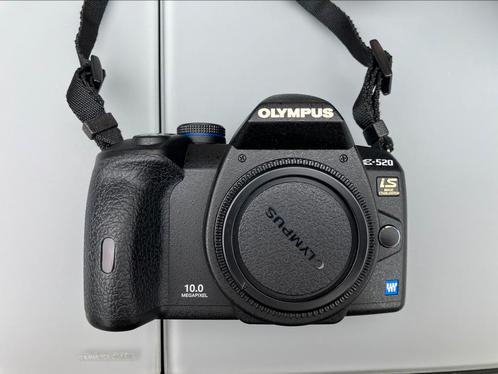 Olympus E 520 + M.ZUIKO ED 14‑42mm + ZUIKO ED 70-300mm, Audio, Tv en Foto, Fotocamera's Digitaal, Zo goed als nieuw, Olympus, 8 keer of meer