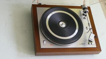 Philips 804  platenspeler  beschikbaar voor biedingen