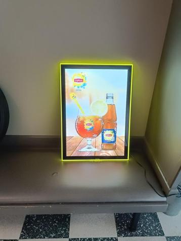 lichtreclame Lipton Te koop beschikbaar voor biedingen