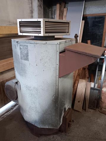 Brule tout d'atelier avec soufflerie beschikbaar voor biedingen