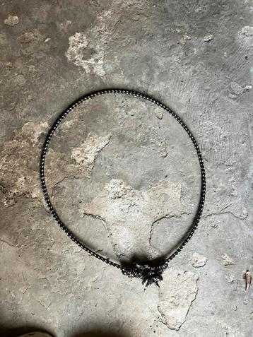 Neck rope