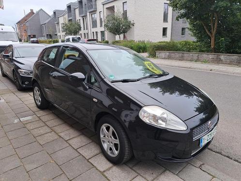 Fiat punto 2009 115.000 kms, Autos, Fiat, Particulier, Punto, ABS, Airbags, Air conditionné, Verrouillage central, Air conditionné automatique