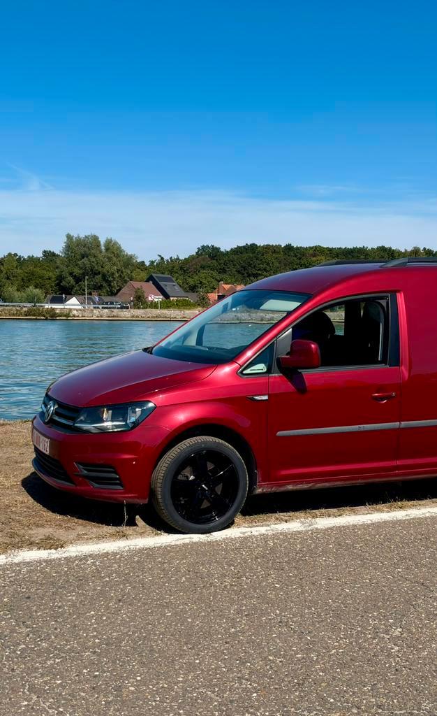 Volkswagen caddy 2.0 tdi dsg 150pk, Auto's, Bestelwagens en Lichte vracht, Particulier, Adaptive Cruise Control, Bluetooth, Boordcomputer