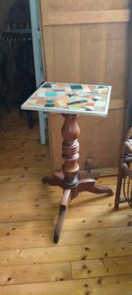 Vintage bijzettafeltje, Ophalen