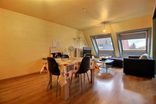 Appartement à vendre à Estaimpuis, Immo, Huizen en Appartementen te koop, Appartement, F