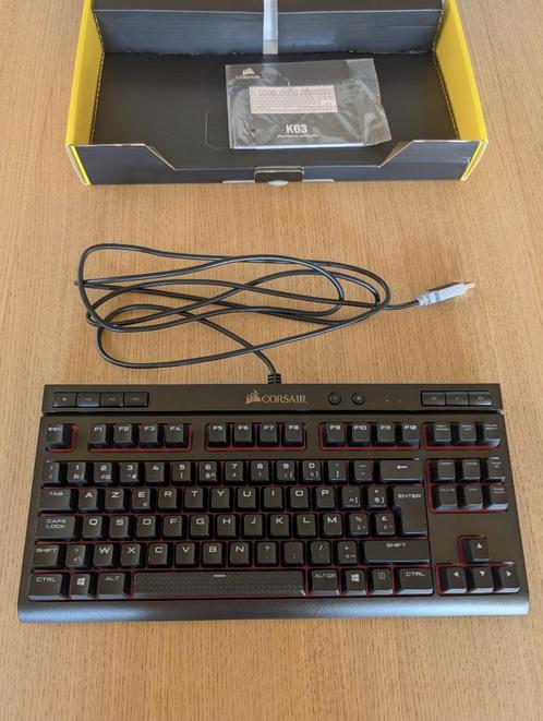 Corsair K63 TKL Azerty Mechanical Gaming Keyboard, Computers en Software, Toetsenborden, Zo goed als nieuw, Azerty, Bedraad, Ergonomisch