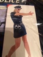 Politiekleedje zwart met blonde pruik nieuw met pet en riem, Kleding | Dames, Ophalen, Nieuw, Maat 42/44 (L)