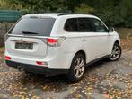 Mitsubishi Outlander 2.2 DI-D 4WD 7 plaatsen! Full. Euro 5, Euro 5, Outlander, Zwart, Wit