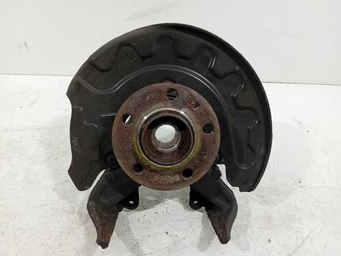 WIELNAAF RECHTS VOOR Skoda Fabia III (NJ3) (01-2014/06-2021), Auto-onderdelen, Remmen en Aandrijving, Skoda, Gebruikt
