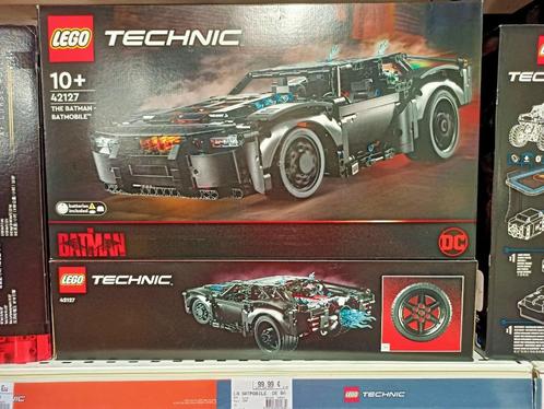 LEGO 42127- Batmobile 2022 - Gebouwd + Instructie + Doos, Kinderen en Baby's, Speelgoed | Duplo en Lego, Zo goed als nieuw, Lego