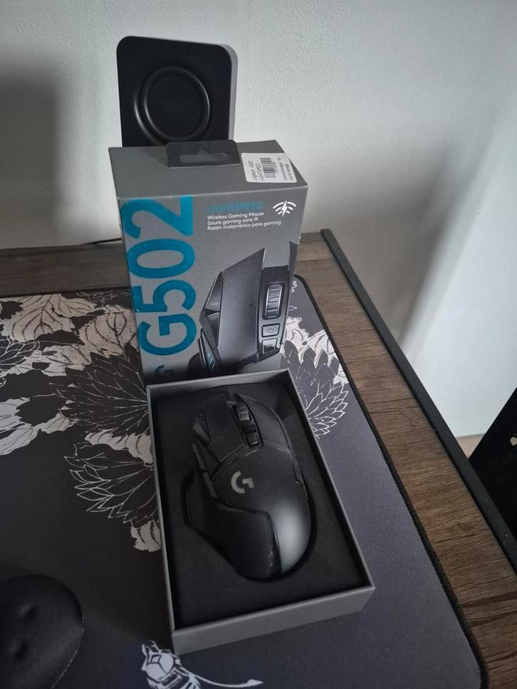 Logitech G502 wireless gaming muis, Computers en Software, Muizen, Muis, Gaming muis, Ophalen of Verzenden