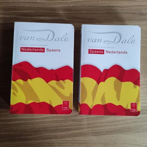 Van Dale Nederlands Spaans en Spaans Nederlands, Boeken, Woordenboeken, Zo goed als nieuw, Nederlands, Van Dale, Ophalen of Verzenden