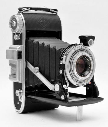Antieke klapcamera Agfa Billy Record II beschikbaar voor biedingen