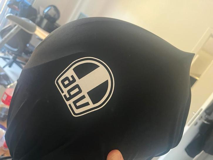 AGV-helm in goede staat maat XL, Fietsen en Brommers, Brommerhelmen, Gebruikt, Extra large of groter, Ophalen of Verzenden