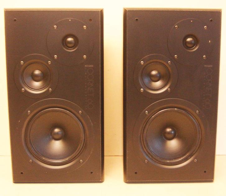 Jamo Cornet 60A Luidsprekers / 120 Watt / 8 Ohm / Denmark, Audio, Tv en Foto, Luidsprekerboxen, Zo goed als nieuw, Front, Rear of Stereo speakers