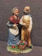 Antiek Beeldje Porselein bejaard koppel, Enlèvement ou Envoi