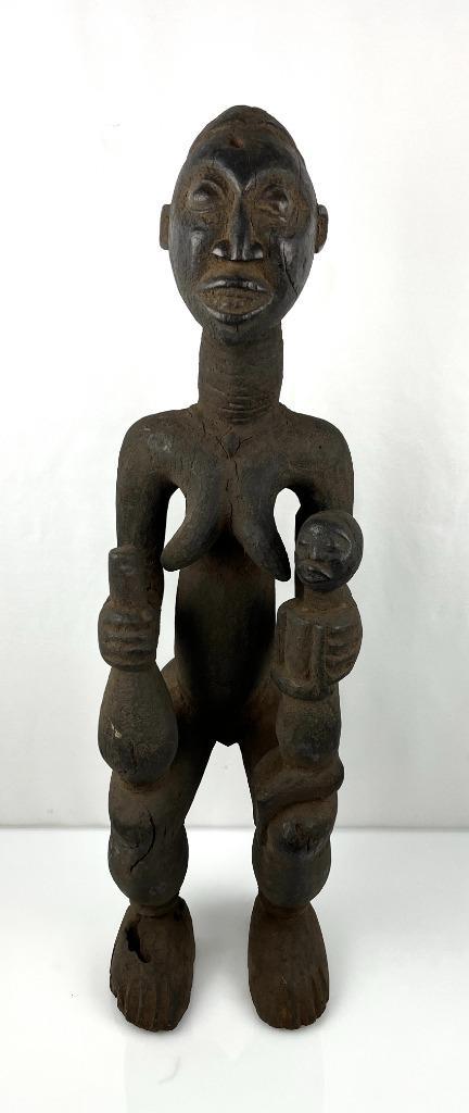 Afrikaans Bamileke beeld uit Kameroen 82 cm hoog, Antiek en Kunst, Kunst | Niet-Westerse kunst, Ophalen of Verzenden