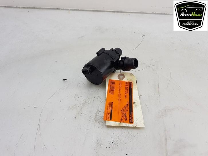 EXTRA WATERPOMP BMW 5 serie Touring (E61) (01-2004/12-2010), Auto-onderdelen, Airco en Verwarming, BMW, Gebruikt