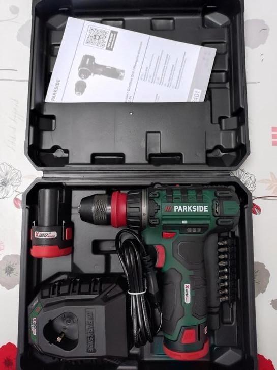 Parkside 12v boormachine met afhaalbare kop en 2 baterijen, Doe-het-zelf en Bouw, Gereedschap | Boormachines, Zo goed als nieuw