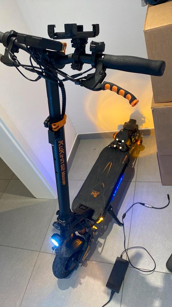 KOOP G2 MASTER A.SELL, Fietsen en Brommers, Steps, Zo goed als nieuw, Elektrische step (E-scooter), Ophalen