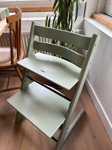 Stokke Tripp Trapp kinderstoel, zacht groen in mooie staat! beschikbaar voor biedingen