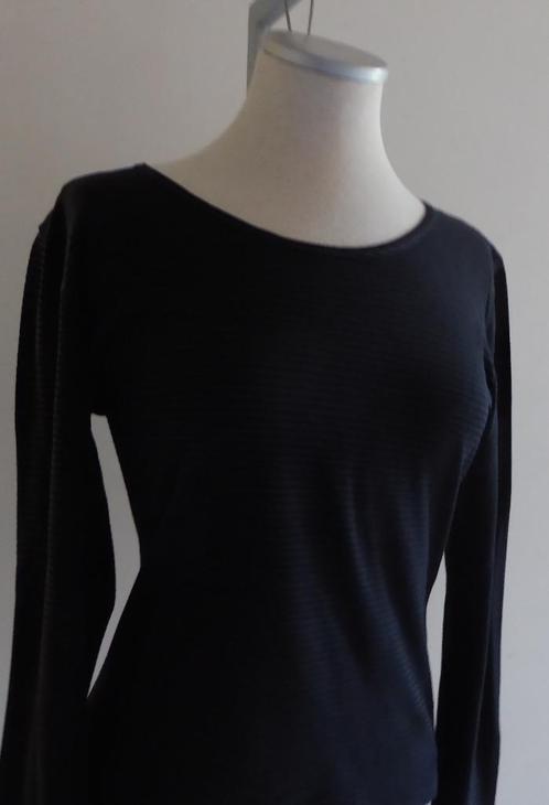 Mooie zwarte longsleeve dames/ Medium, Kleding | Dames, Truien en Vesten, Zo goed als nieuw, Ophalen of Verzenden