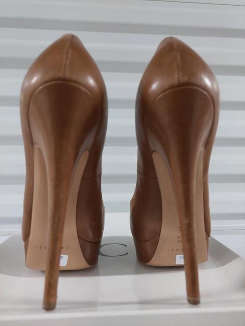 442C* Casadei - sexy schoenen met hoge hakken (37), Kleding | Dames, Schoenen, Nieuw, Pumps, Bruin, Verzenden