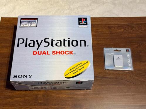 Playstation 1, Games en Spelcomputers, Spelcomputers | Sony PlayStation 1, Gebruikt, Met 2 controllers, Met games, Met geheugenkaart