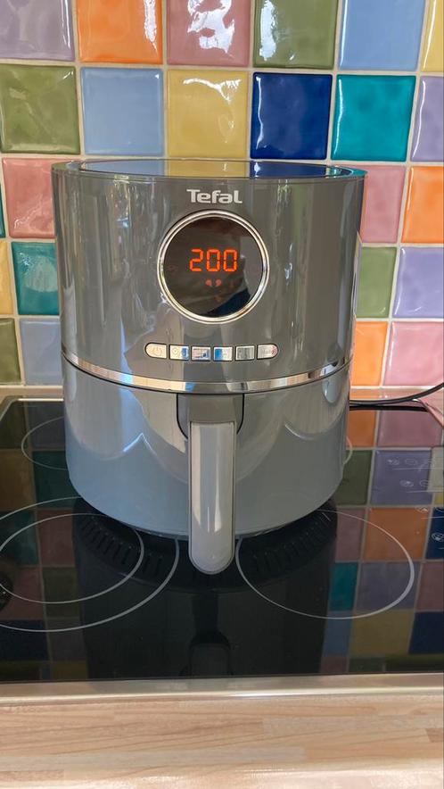 Friteuse air fryer Tefal Ultra Fry Digital, Electroménager, Friteuses, Comme neuf, 4 litres ou plus