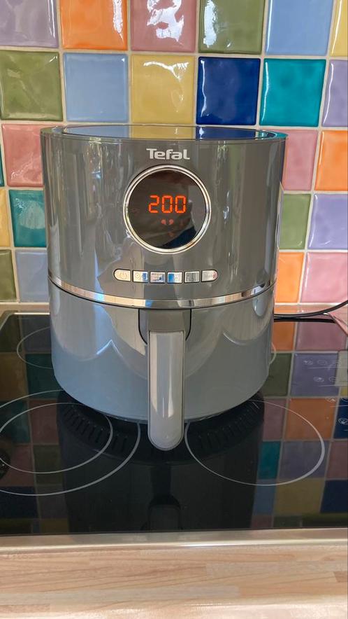 Airfryer Tefal Ultra Fry Digitaal, Elektronische apparatuur, Frituurpannen, Zo goed als nieuw, 4 liter of meer
