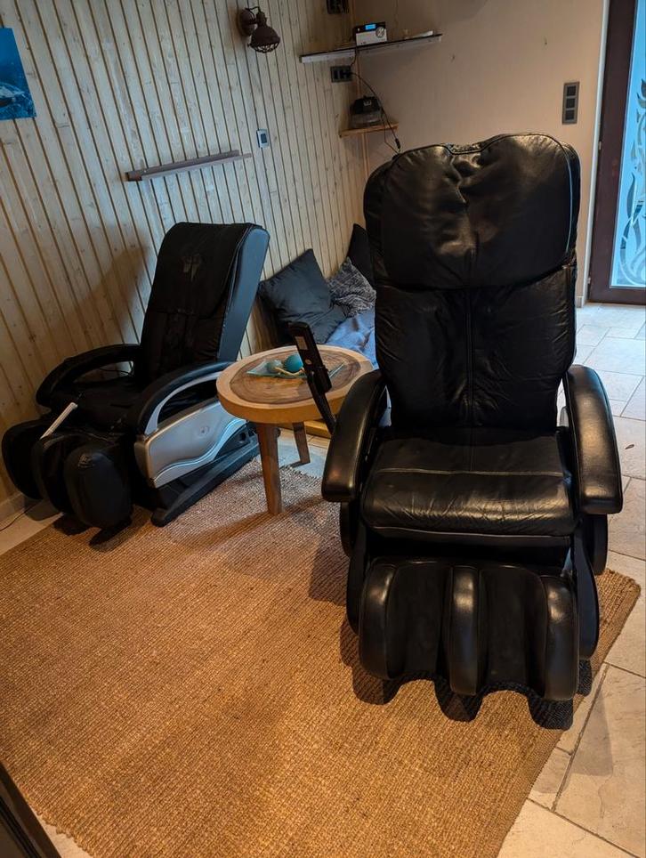 Massage zetel, Huis en Inrichting, Fauteuils, Zo goed als nieuw, Leer, Ophalen