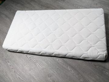 Matelas enfant 60x120 beschikbaar voor biedingen
