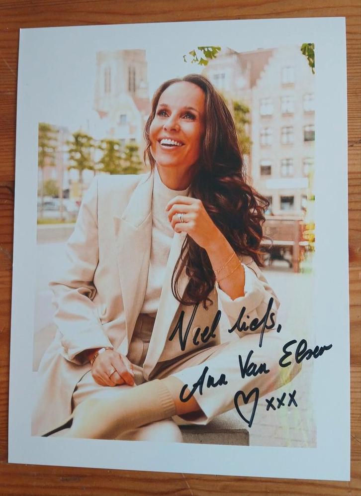 Gesigneerde foto van Ann van Elsen.  Warmste Week., Verzamelen, Muziek, Artiesten en Beroemdheden, Nieuw, Verzenden