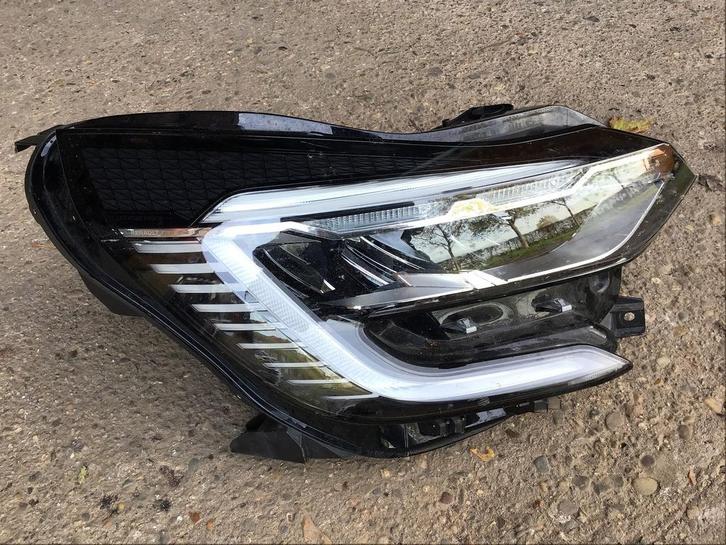 Renault captur koplamp rechts, Auto-onderdelen, Verlichting, Gebruikt, Ophalen of Verzenden