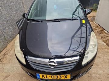 Motorkap van een Opel Corsa (Z20R) beschikbaar voor biedingen