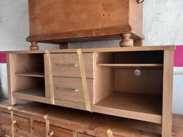 Tv meubel  beschikbaar voor biedingen