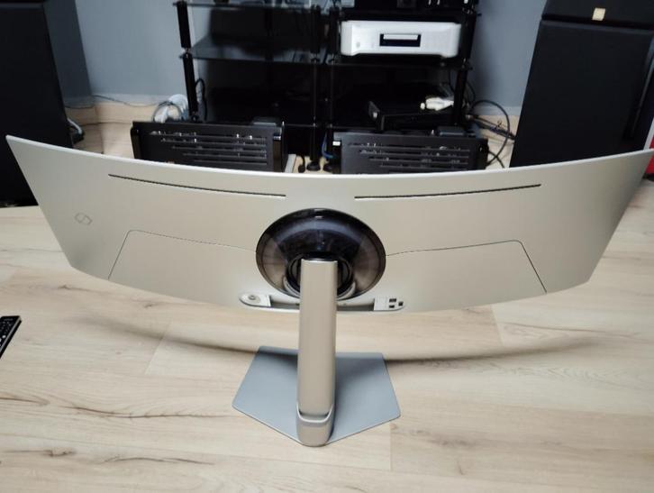 Verkoop van het Samsung Odyssey G9 5K 49" OLED-gamescherm, Computers en Software, Monitoren, Nieuw, 201 Hz of meer, DisplayPort