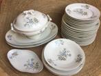 Oud porselein servies blauw korenbloem K232 - 25 stuks, Ophalen