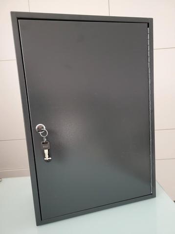 Sleutelkast voor aan de muur  beschikbaar voor biedingen