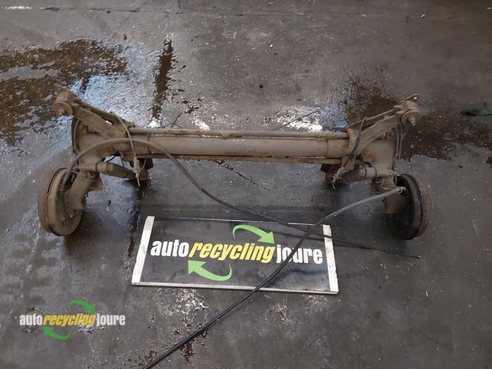 Achteras voorwielaandrijving van een Peugeot Partner, Auto-onderdelen, Remmen en Aandrijving, Peugeot, Gebruikt, 3 maanden garantie