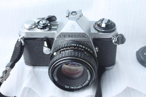 Pentax Me + Pentax-M 50mm f/2 zilveren spiegelreflexcamera, Audio, Tv en Foto, Fotocamera's Analoog, Pentax, Ophalen of Verzenden
