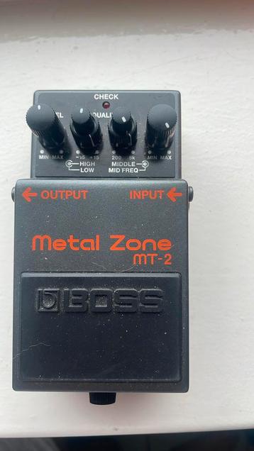Boss Metal zone mt-2