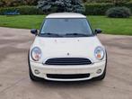 Mini Cooper One Petrol klaar om geregistreerd te worden!!!, Auto's, 4 zetels, Zwart, Parkeersensor, Wit