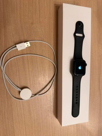 Apple watch SE, spacegrijs 40mm beschikbaar voor biedingen