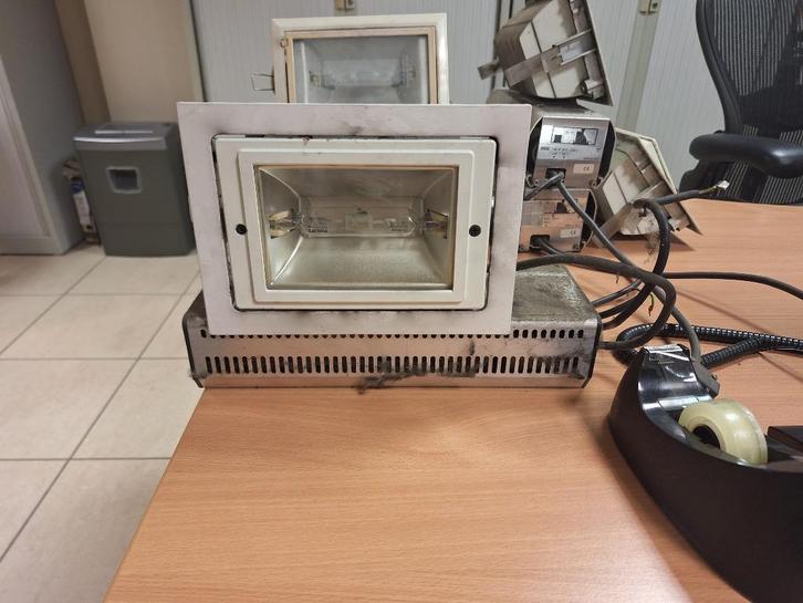 etalageverlichting halogeen, Zakelijke goederen, Kantoor en Winkelinrichting | Winkel en Inventaris, Ophalen