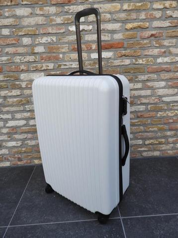 Reiskoffer XL. Nieuw beschikbaar voor biedingen
