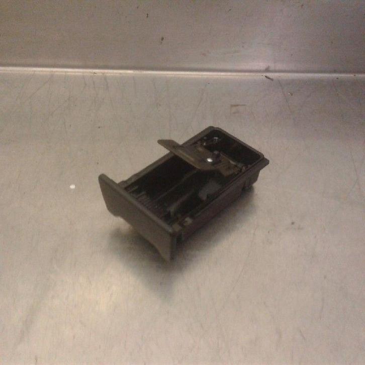 ASBAK VOOR Subaru Legacy (BE) (01-1998/09-2003), Auto-onderdelen, Interieur en Bekleding, Subaru, Gebruikt