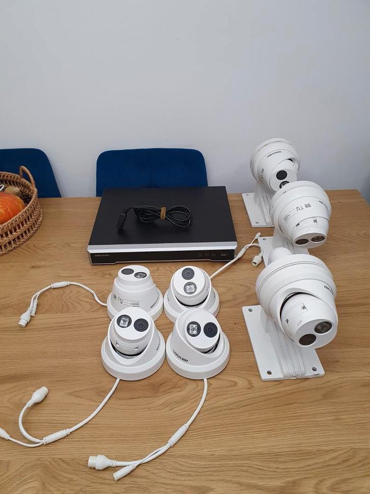 Hikvision cameras PoE + Hikvision recorder, top staat!, Audio, Tv en Foto, Videobewaking, Zo goed als nieuw, Ophalen