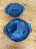 2 blauwe glazen kommen met deksel Pyrex, Overige materialen, Gebruikt, Ophalen of Verzenden, Kom(men)