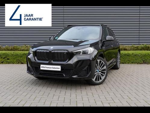 BMW iX1 xDrive30 iX1 xDrive30/MSPORT/HarKardon/Headup/Trekha, Auto's, BMW, Bedrijf, X1, Adaptieve lichten, Airbags, Alarm, Elektrische buitenspiegels